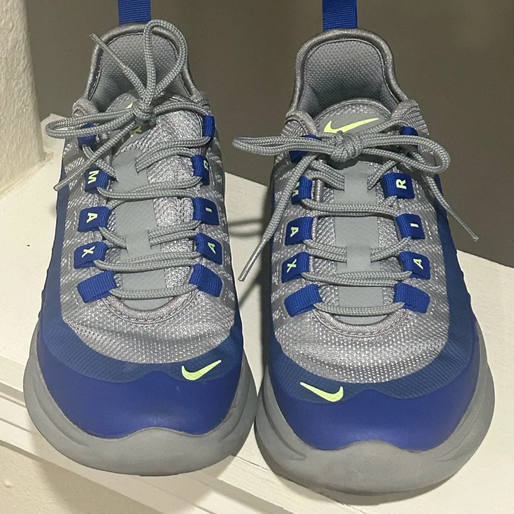 Nike Shoes Air Max Boys 4Y Youth Kids Blue Grey Axis GS Sneaker CZ9700001 Sports - Picture 6 of 9